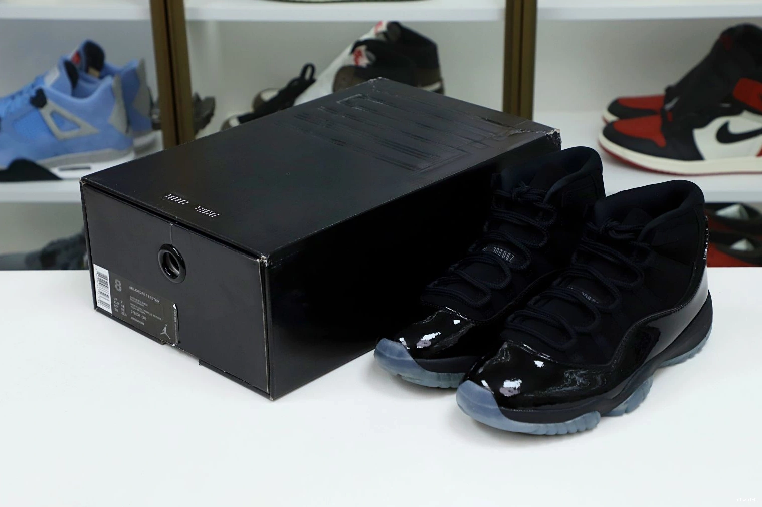AIR RETRO JORDAN AND 'CAP 11 GOWN' 1115
